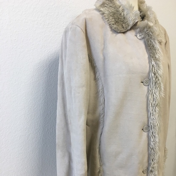 John Weitz Medium Womens Faux Suede Fur Jacket coat Long Cream Mob Wife - Picture 4 of 8